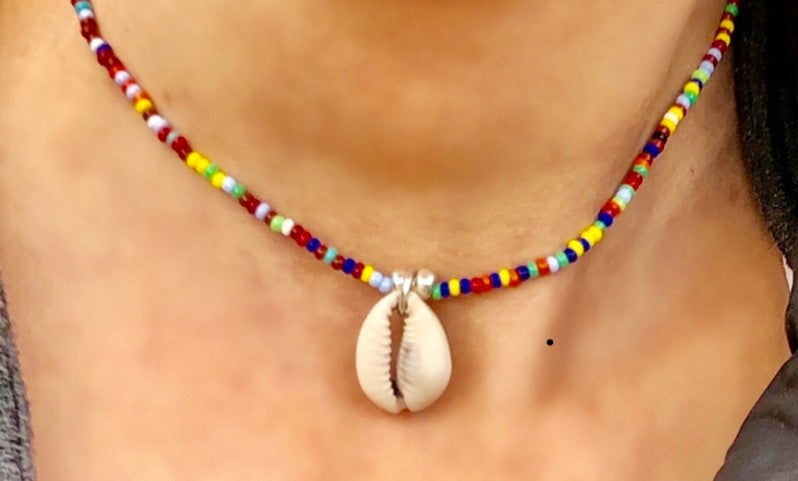Elastic Shell Choker Necklace